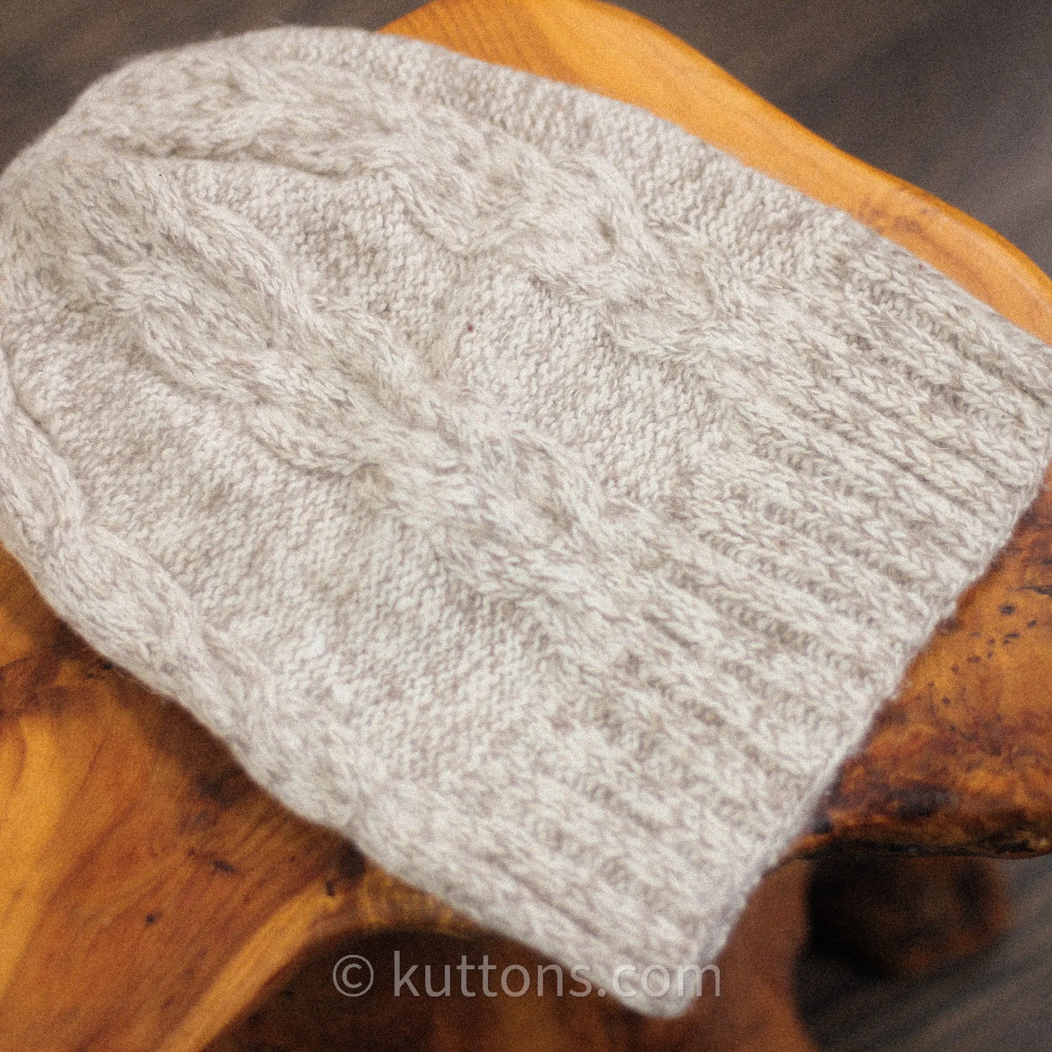 100% Pure Cashmere Hat - Handspun & Handknit Pashmina Cashmere from Ladakh Himalayas | Beige, Unisex