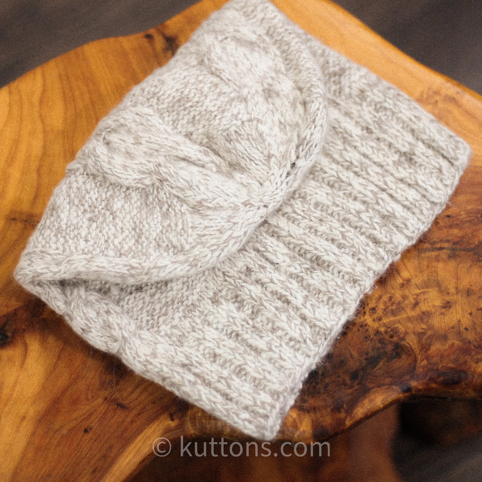 100% Pure Cashmere Hat - Handspun & Handknit Pashmina Cashmere from Ladakh Himalayas | Beige, Unisex