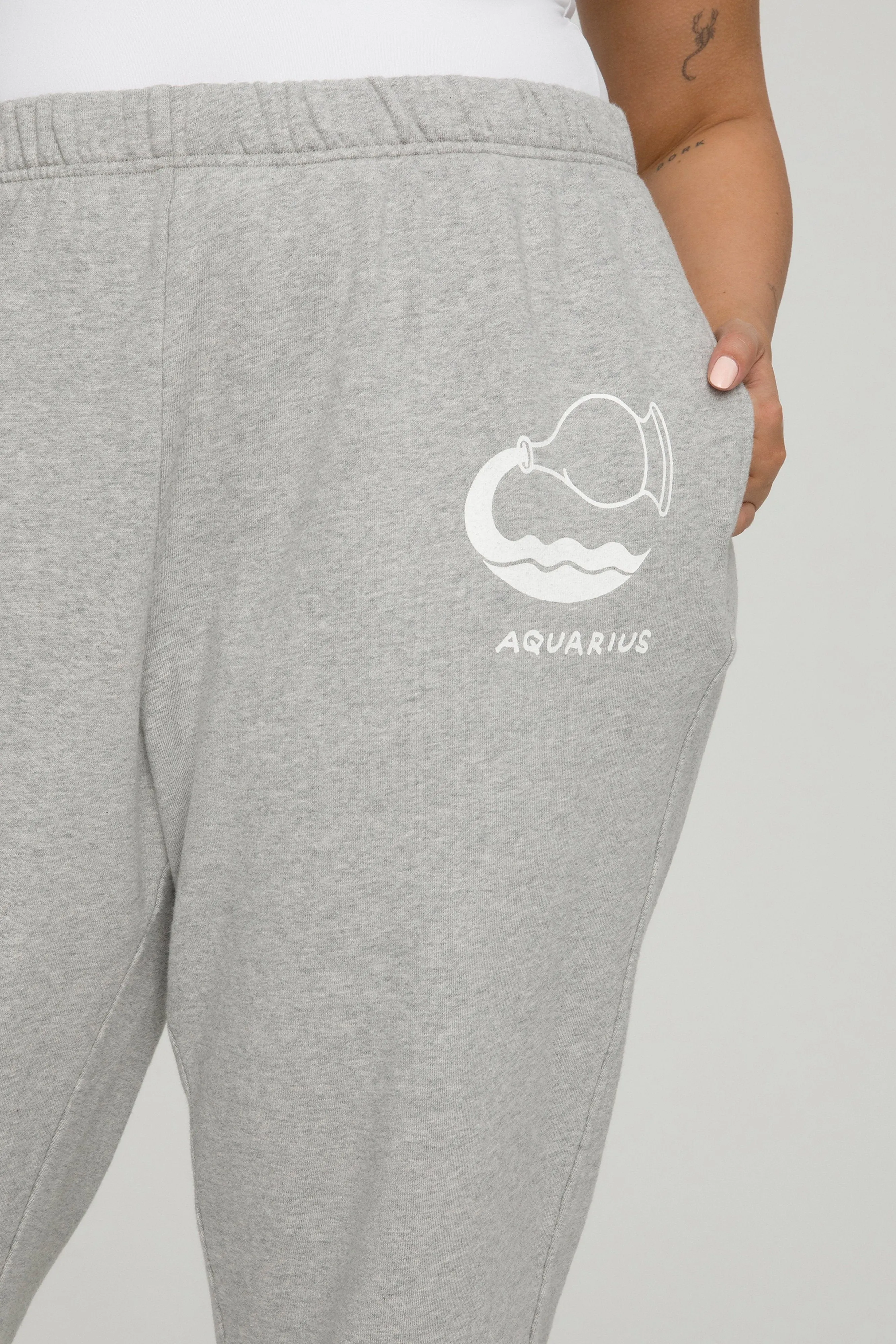 AQUARIUS BOYFRIEND SWEATPANT | AQUARIUS