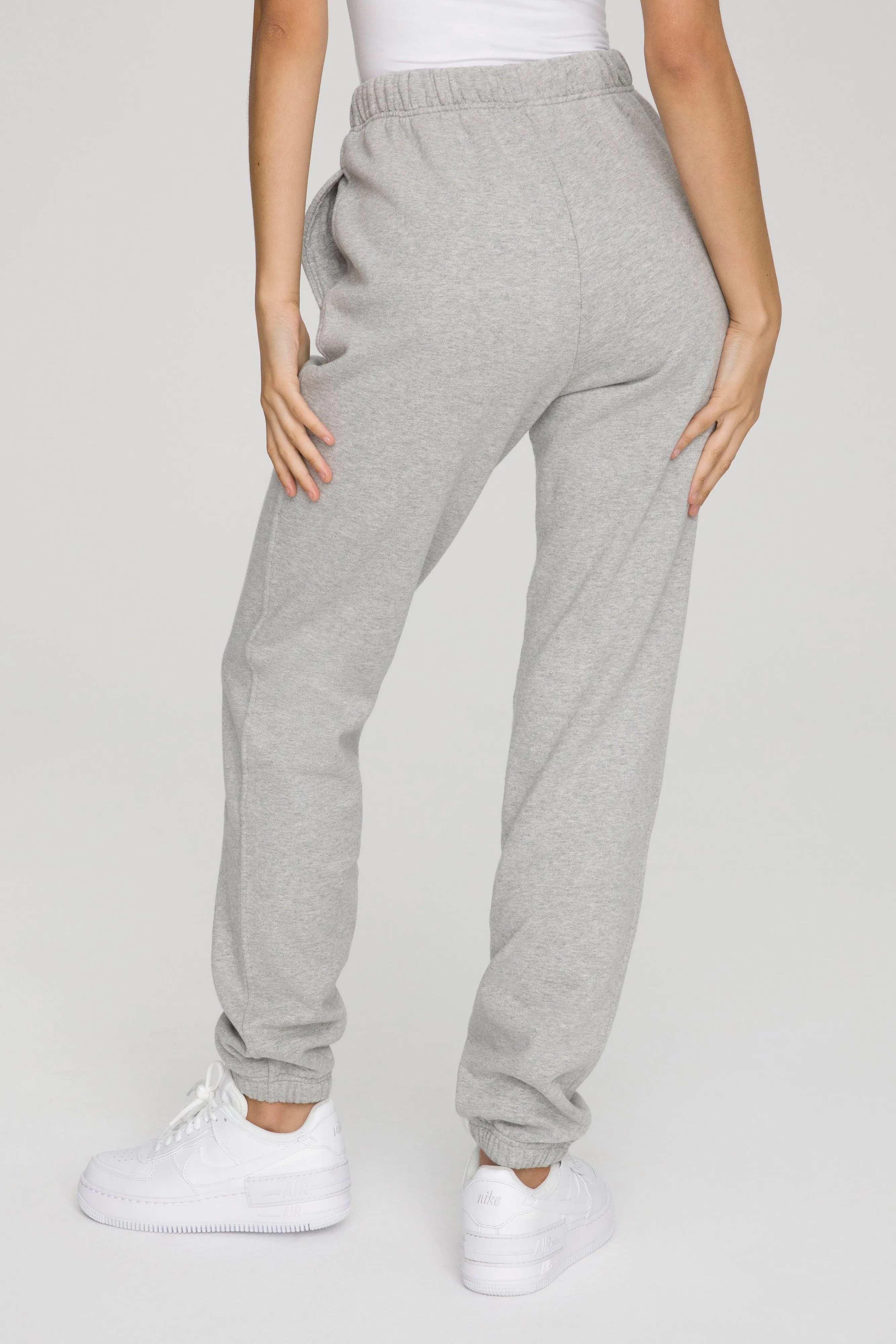 AQUARIUS BOYFRIEND SWEATPANT | AQUARIUS