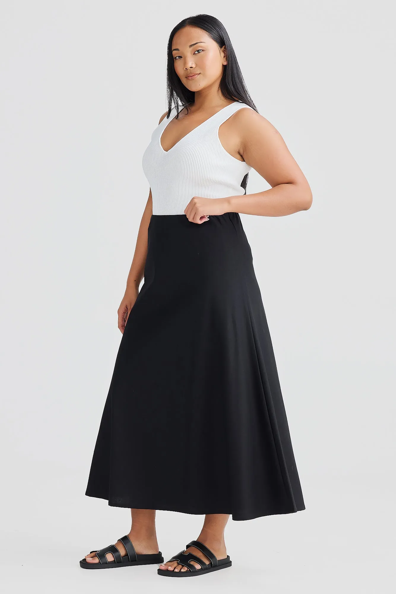 Core Linen Slip Skirt - Black