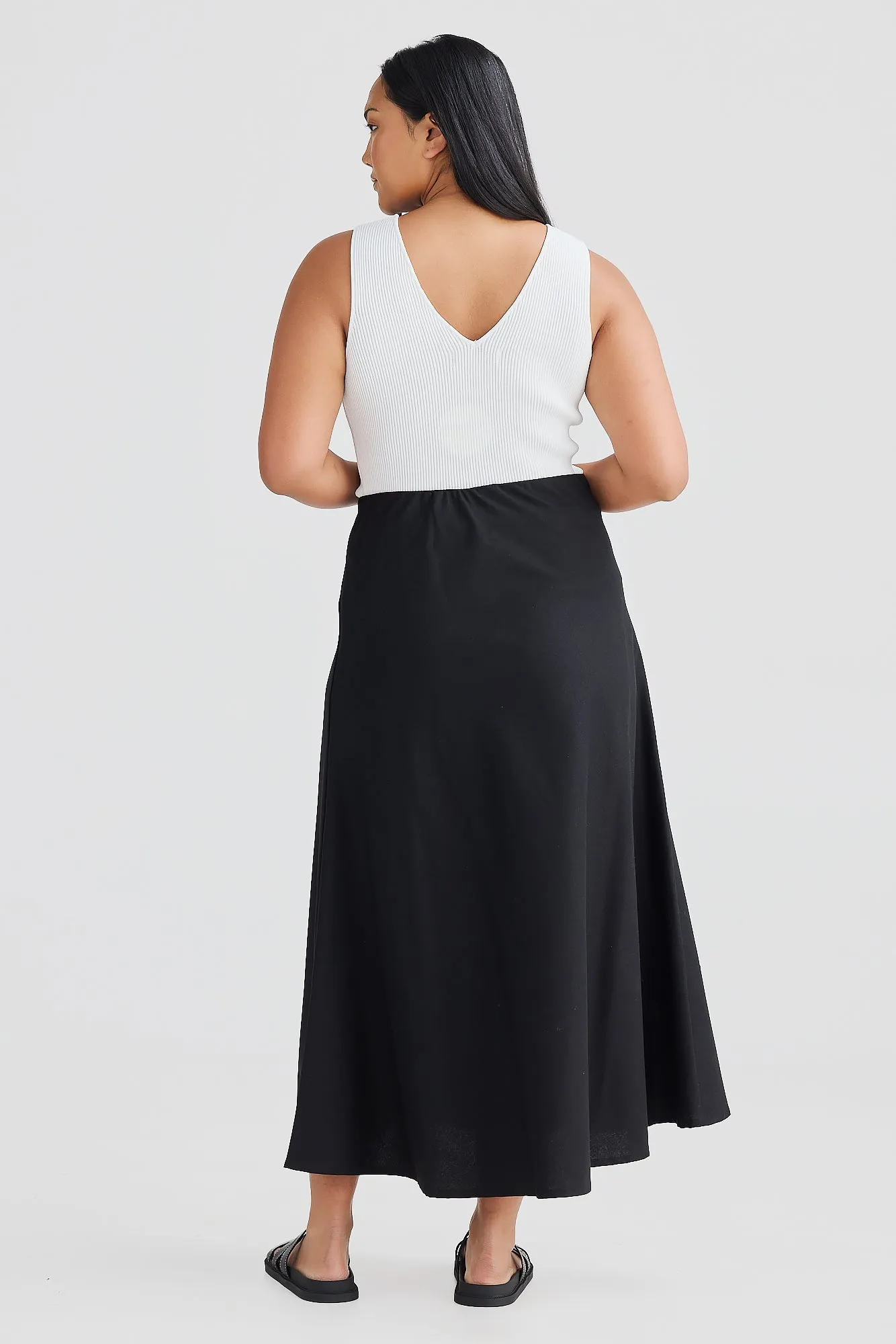 Core Linen Slip Skirt - Black