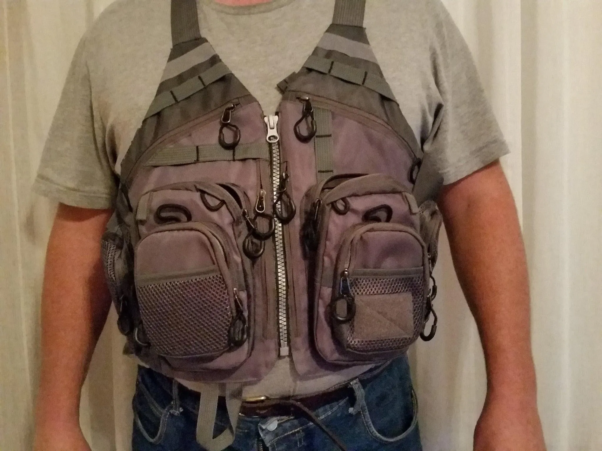 FISHING VEST