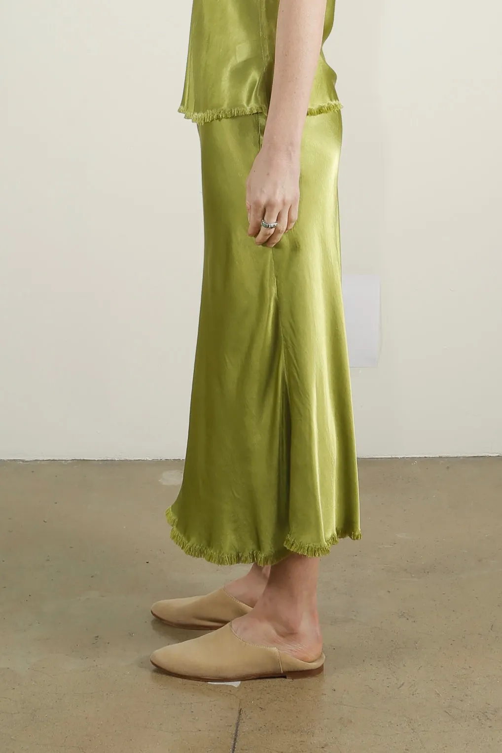 Riley Skirt in Vintage Satin - Lime