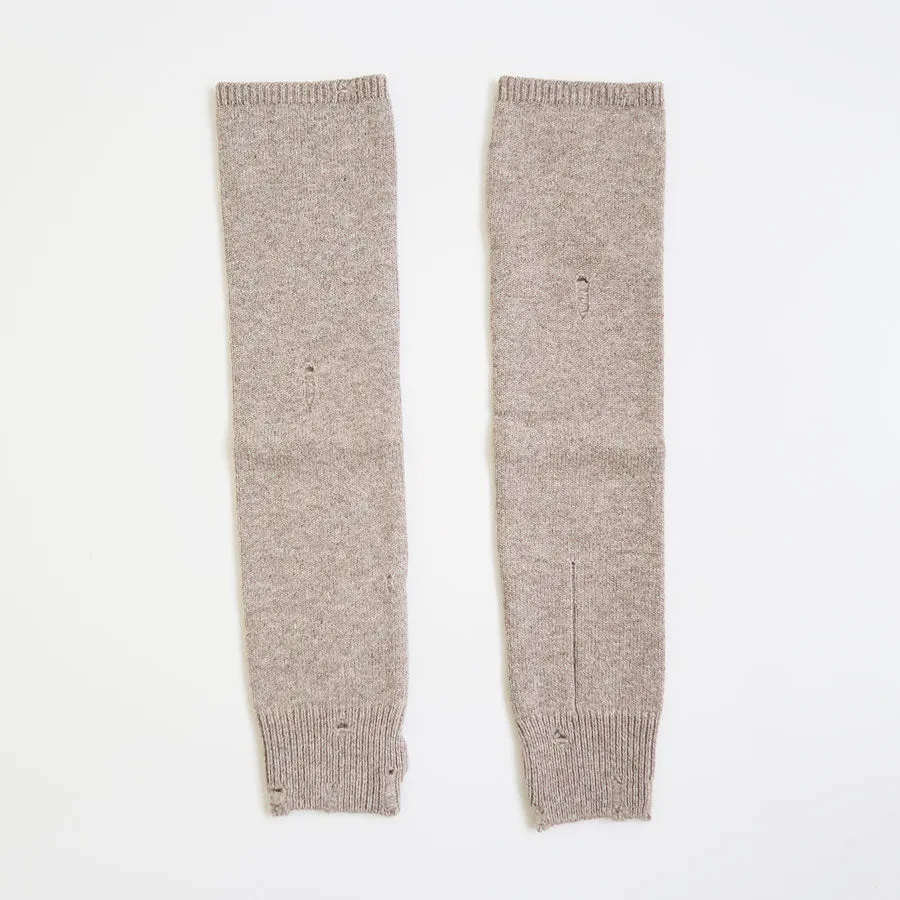 【RYU KAGA/リュウ カガ】<br>Damaged knit arm warmers <br>84RN03D