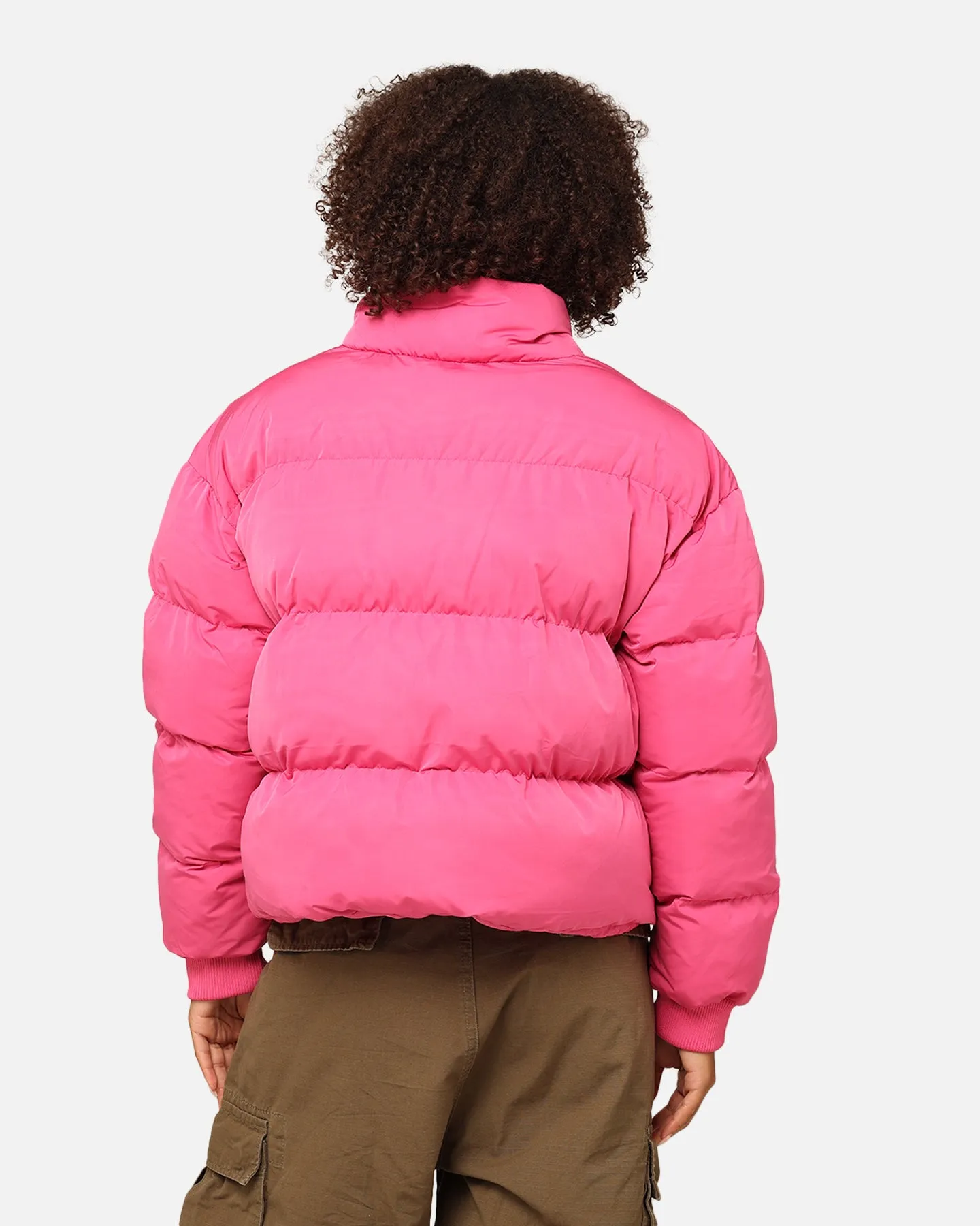 Stüssy Women's Graffiti Cropped Puffer Jacket Bubblegum